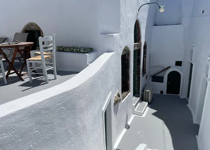 Viletta Verte * Fira (Santorini)