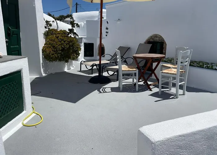 Viletta Verte * Fira (Santorini)